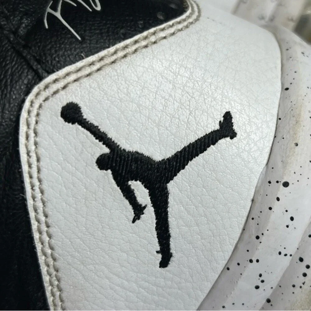 2014 Air Jordan Nike Flight Black And White Sneakers Sz12 Men’s Style 705155-010